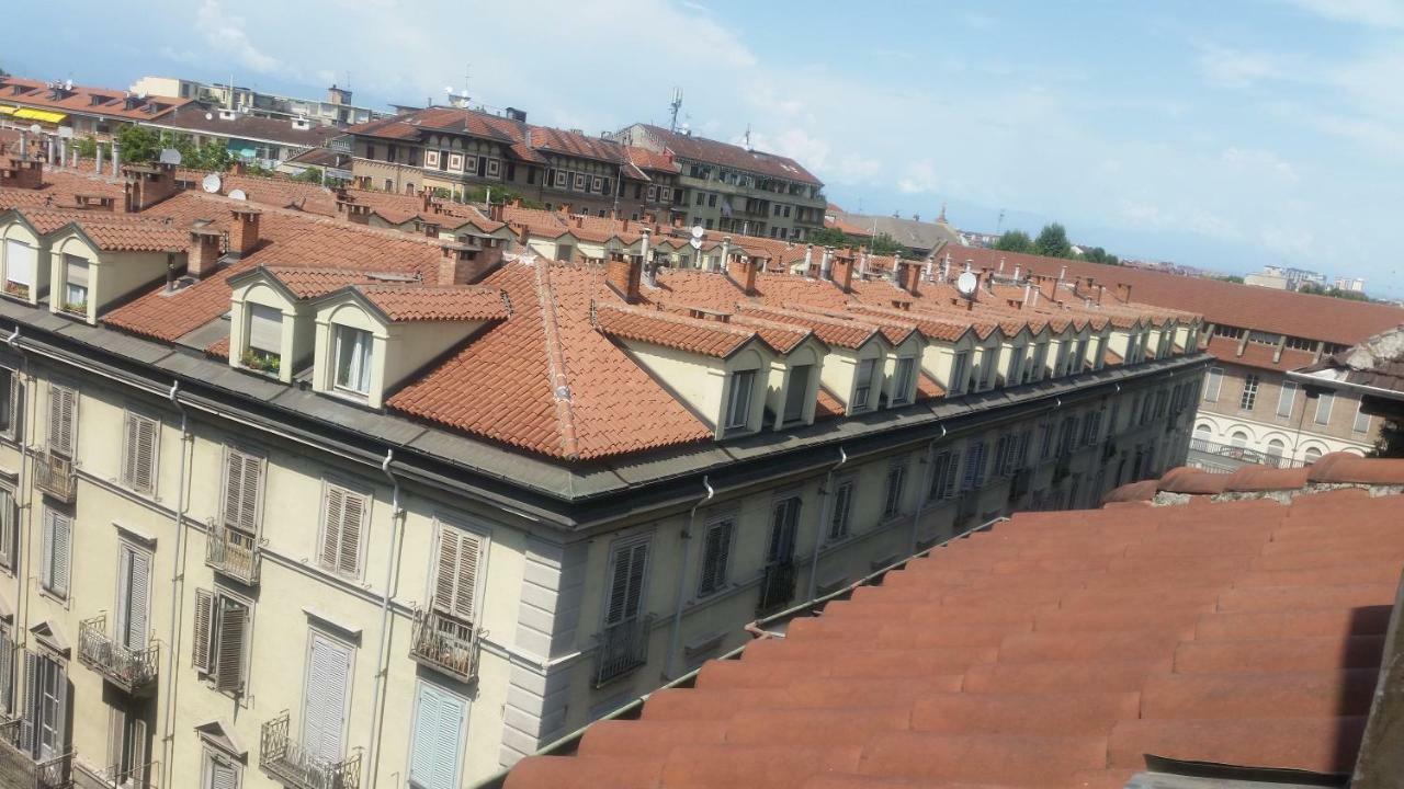 Un Soffice Nido Nel Cuore Di Torino Exterior photo